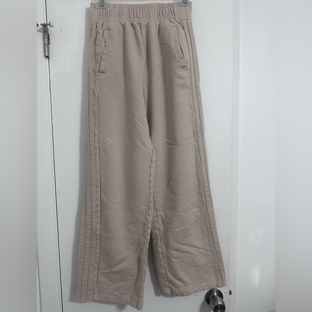 Lit tan Pants
